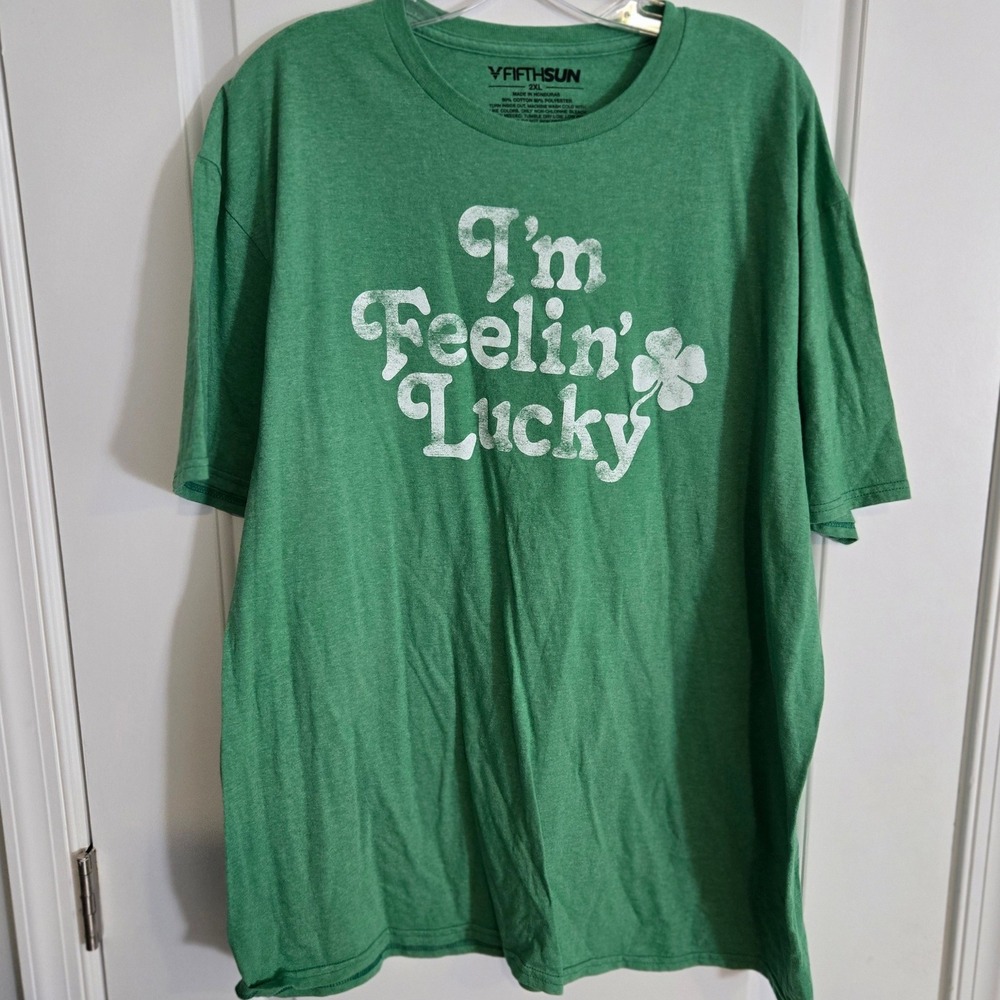 St Patrick's Day I'm‎ Feeling Lucky Shirt 2XL Green Shamrock Graphic Tee